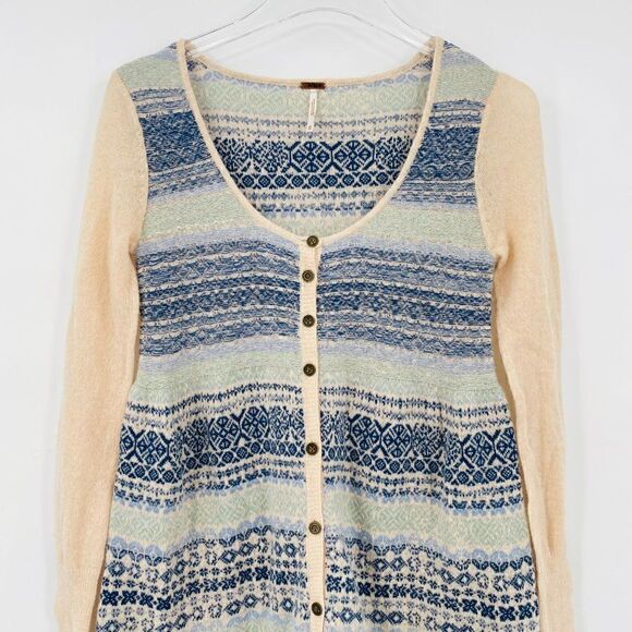 Free People Size XS Blue & Cream Nordic Fair Isle Merino Wool Angora Cardigan - Picture 3 of 7